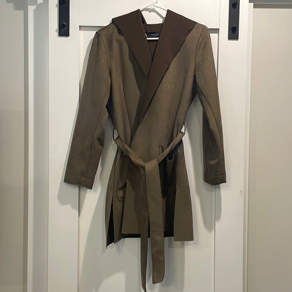 Zara light weight wrap coat in Olive - like new